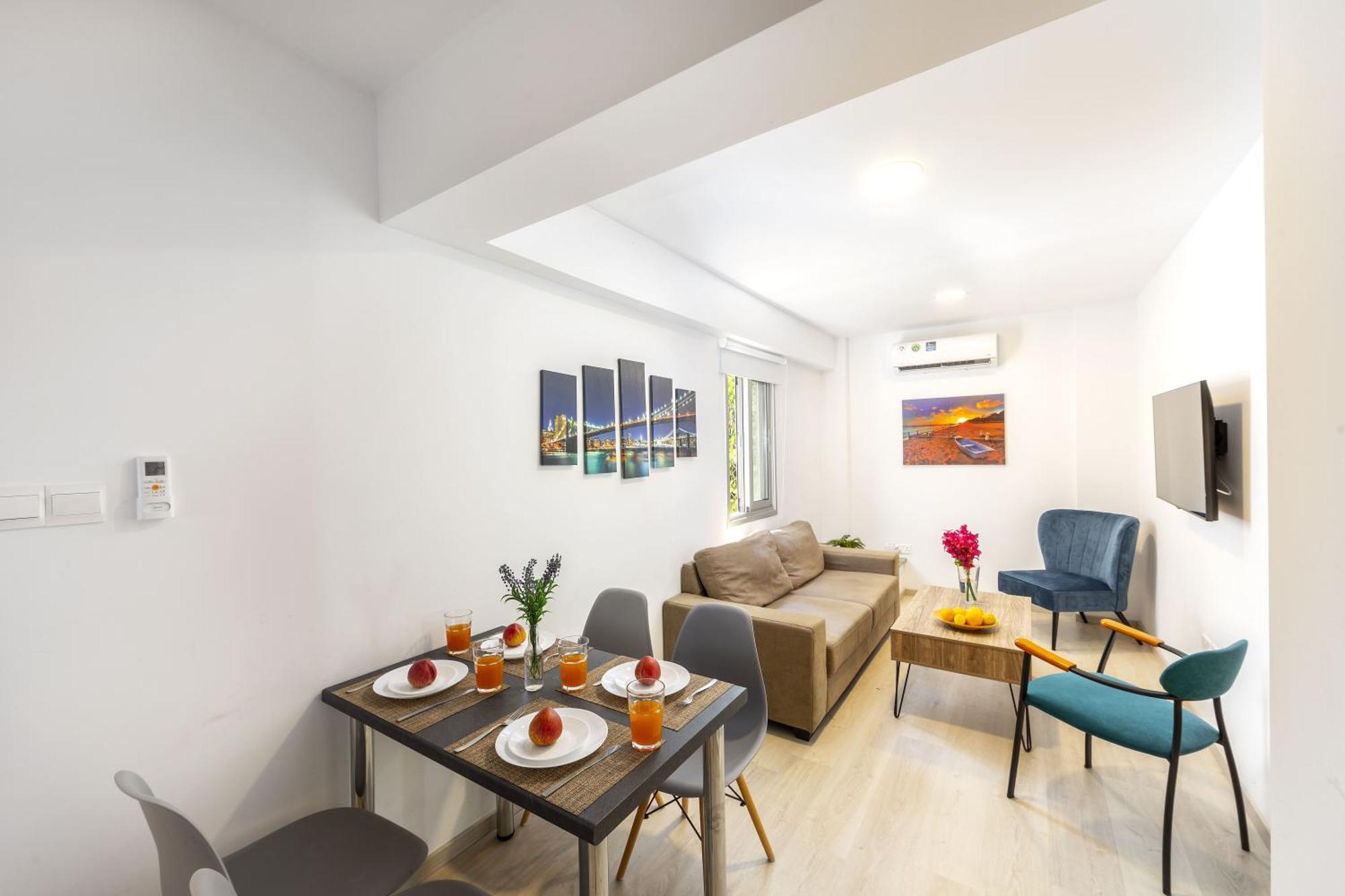 C-Premium Apts 100M From Beach And City Centre Lárnaka Kültér fotó