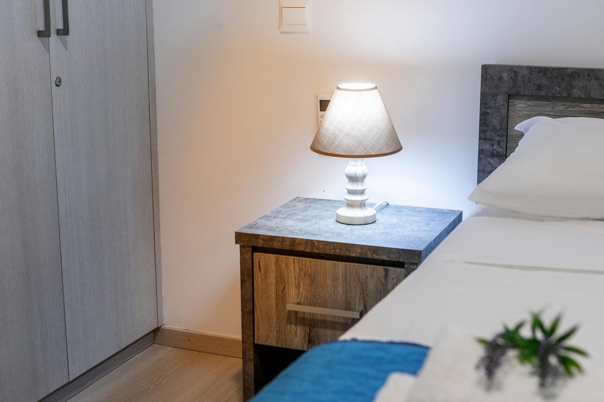 C-Premium Apts 100M From Beach And City Centre Lárnaka Kültér fotó