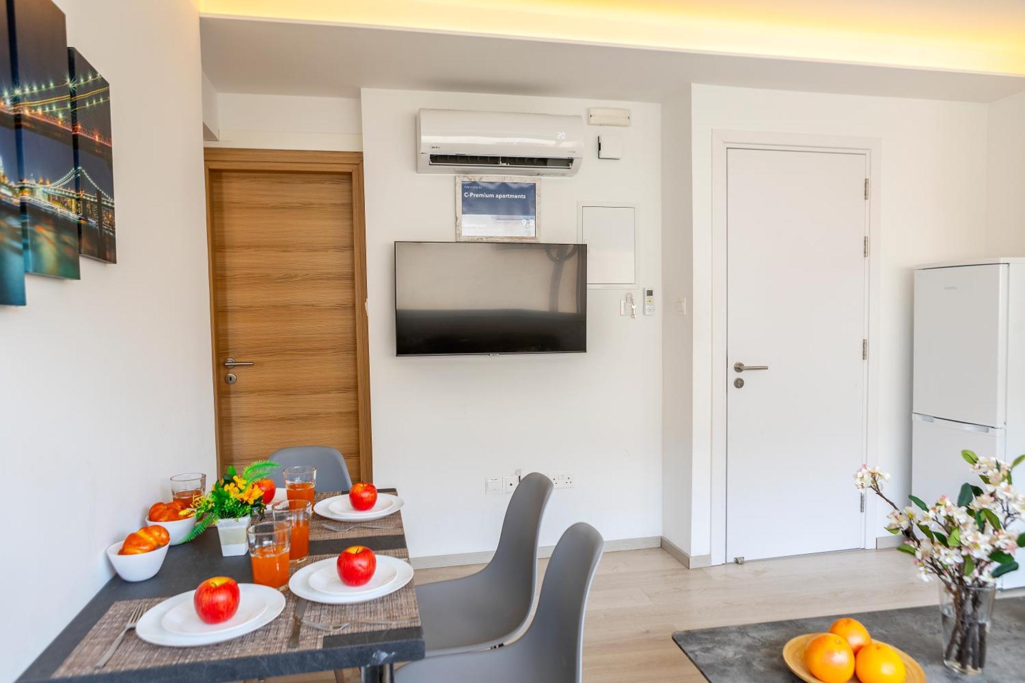 C-Premium Apts 100M From Beach And City Centre Lárnaka Kültér fotó